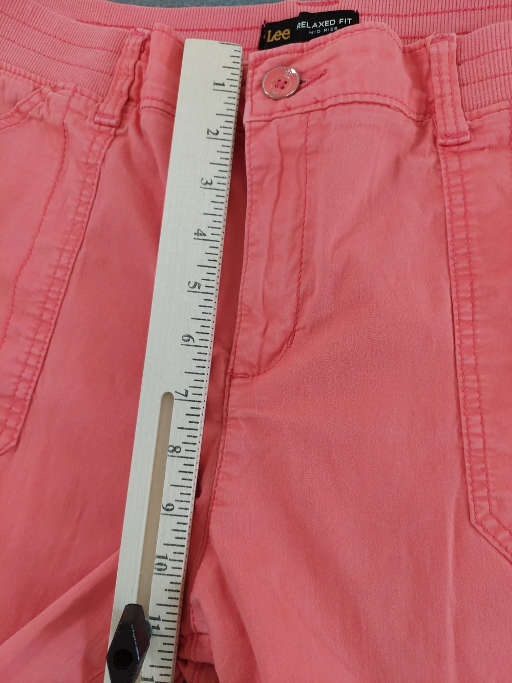 Lee Relaxed Fit Mid Rise Cargo Capri Pants Coral Pink Stretch Size 16 XL